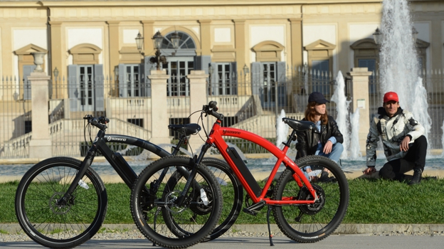 Un triciclo eléctrico: la propuesta de movilidad eléctrica de BMW añade más  posibilidades a los patinetes y bicicletas